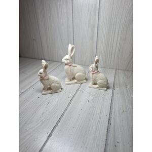 Vintage 1992 DEPT 56 Easter Snowbunnies Hand Painted Porcelain Bunnies Set Of 3